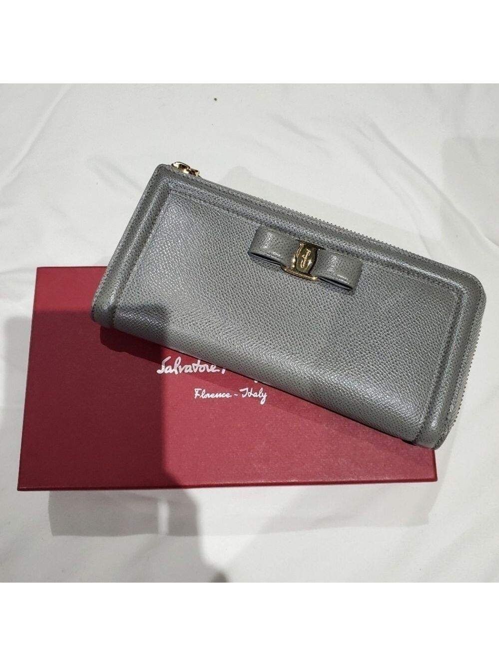 Salvatore Ferragamo Zip Around Wallet Leather Ash Blue
